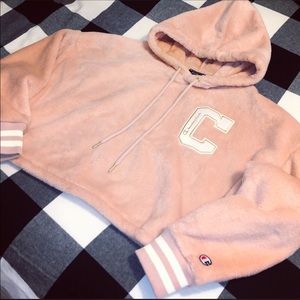 Brand 🆕 CHAMPION Fur Fleece Crop Hoodie